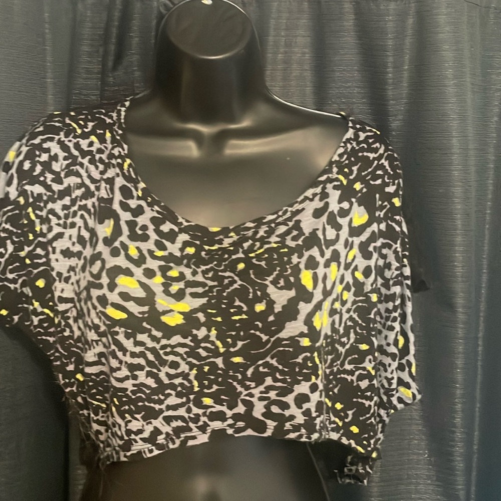 Wet seal crop top